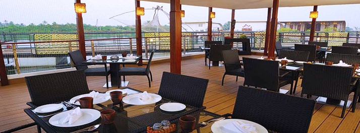 1053/Aquatic Floating Resort - Kochi 06.jpg